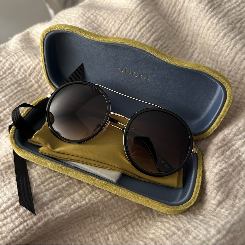 Gucci 2023 Sunglasses - Picture 11 of 17